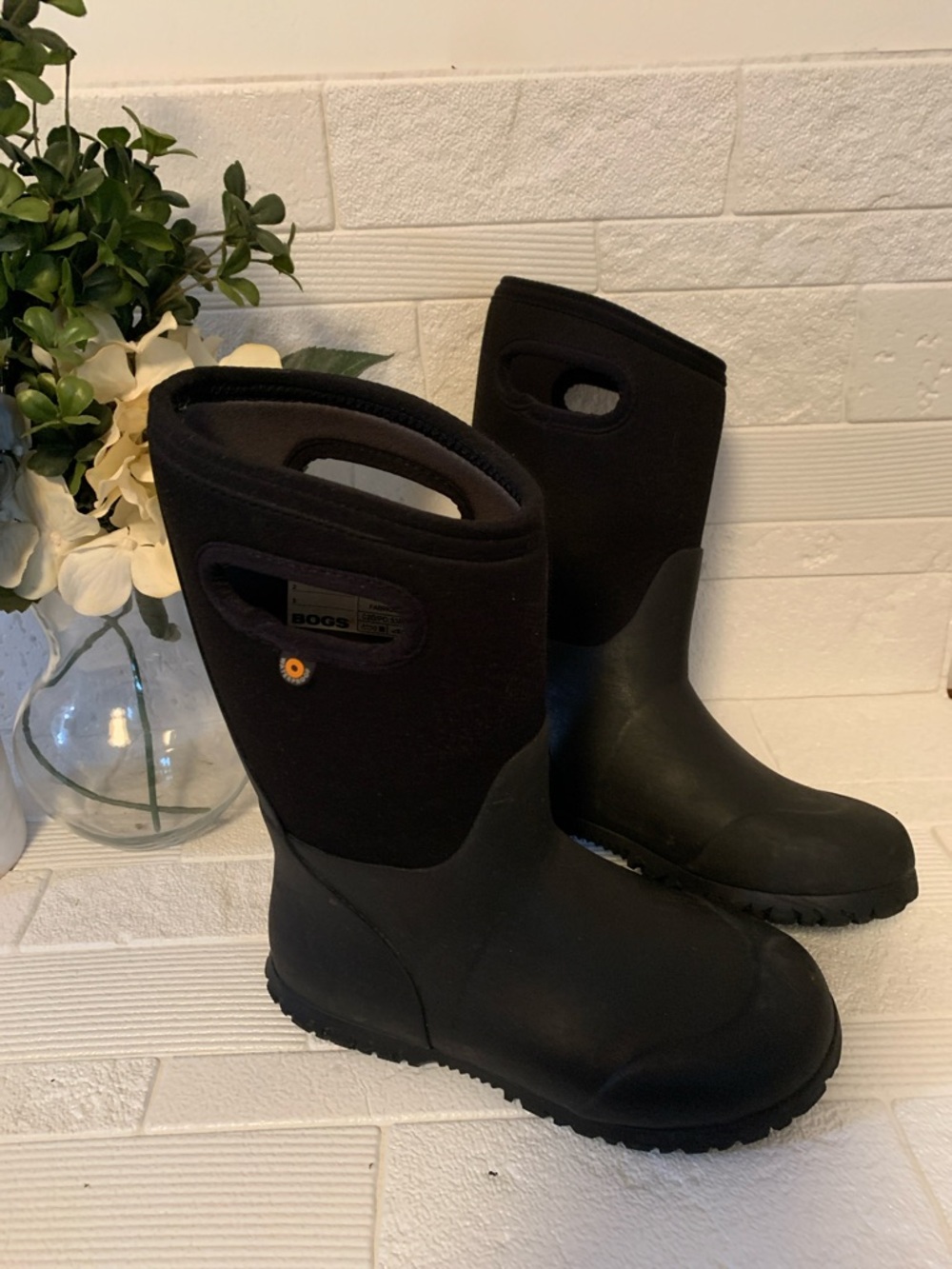 Bogs Black Mid-Calf Waterproof Neoprene Boots